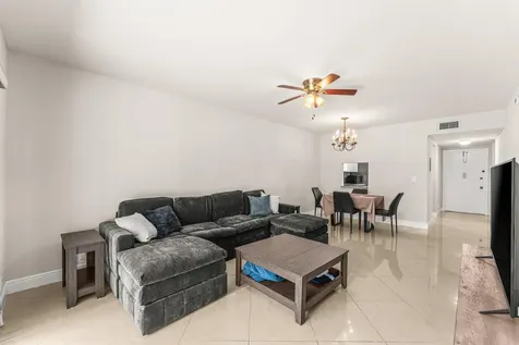 130 Lake Meryl Drive West Palm Beach FL 33411
