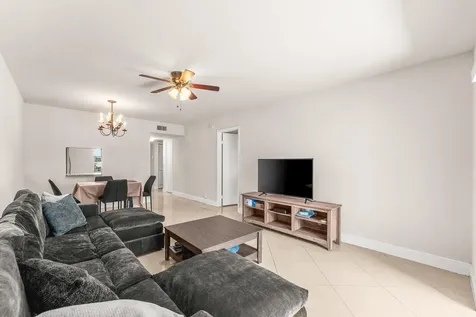 130 Lake Meryl Drive West Palm Beach FL 33411
