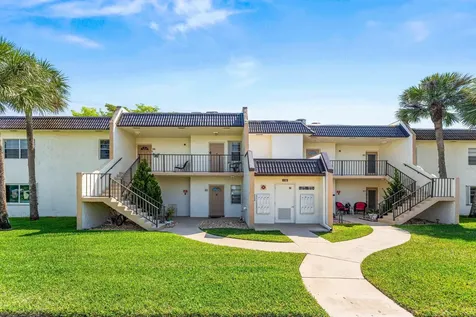130 Lake Meryl Drive West Palm Beach FL 33411