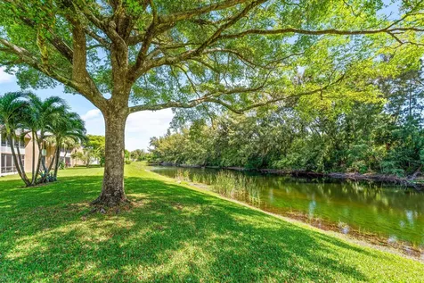 130 Lake Meryl Drive West Palm Beach FL 33411