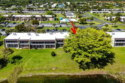 130 Lake Meryl Drive West Palm Beach FL 33411