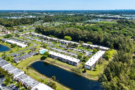 130 Lake Meryl Drive West Palm Beach FL 33411