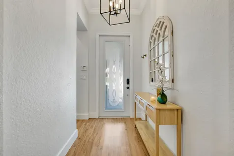 207 Via Rosina Jupiter FL 33458