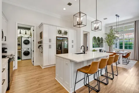207 Via Rosina Jupiter FL 33458