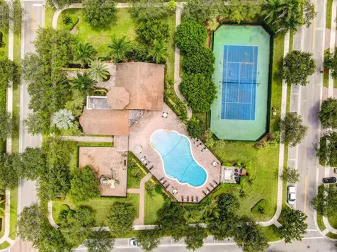 207 Via Rosina Jupiter FL 33458