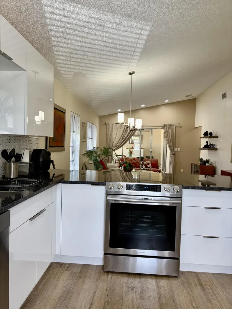 8107 Summerbreeze Lane Boca Raton FL 33496