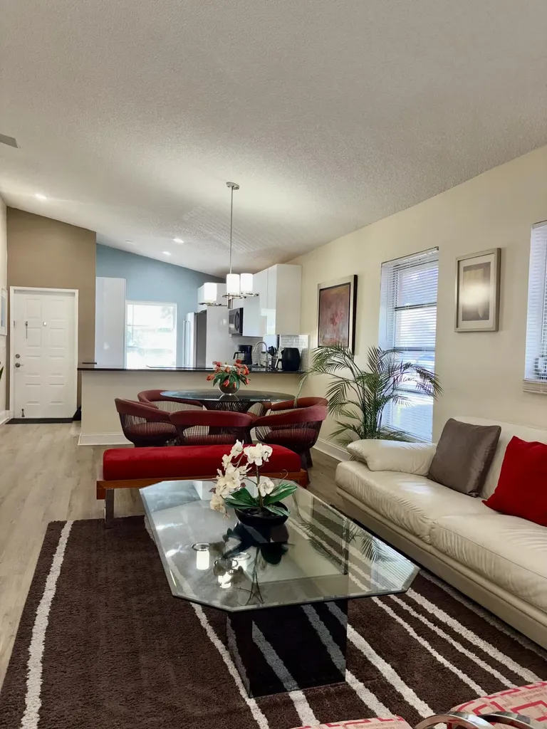 8107 Summerbreeze Lane Boca Raton FL 33496