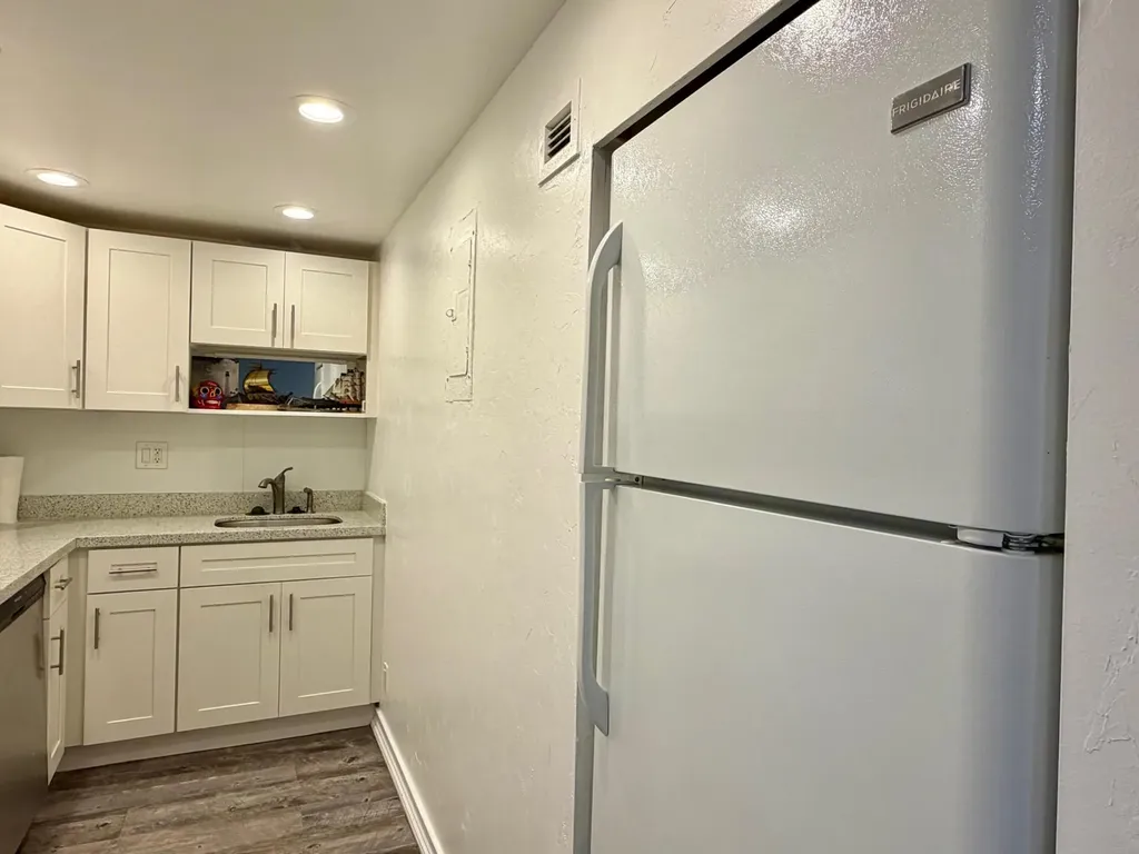 3000 Riomar Street Fort Lauderdale FL 33304