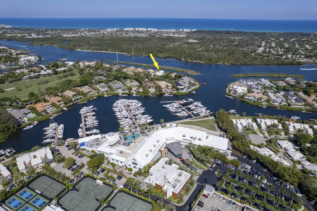 194 Spyglass Court Jupiter FL 33477