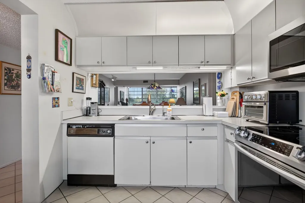 4091 Cypress Reach Court Pompano Beach FL 33069