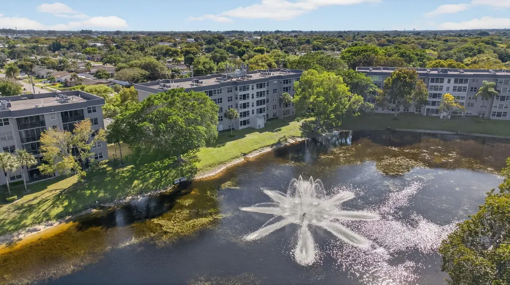 4091 Cypress Reach Court Pompano Beach FL 33069