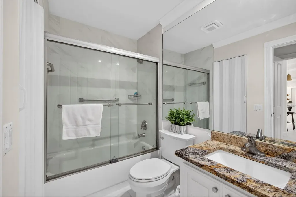 4047 Grove Point Road Palm Beach Gardens FL 33410