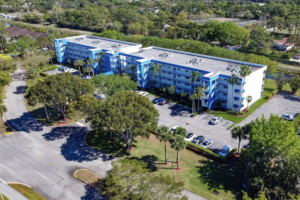 4734 Lucerne Lakes Boulevard E Lake Worth FL 33467