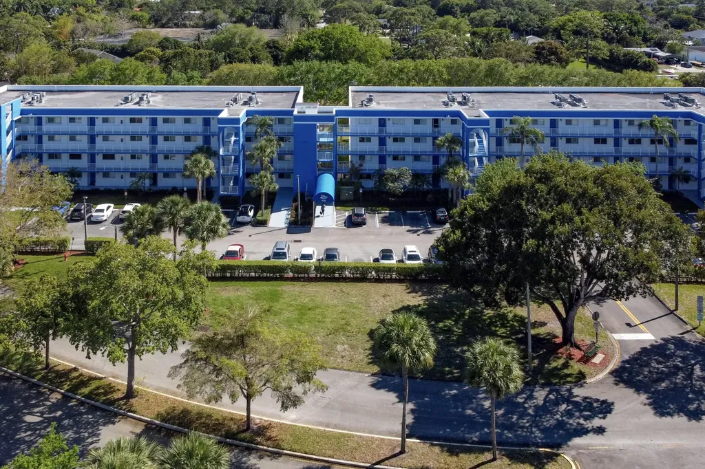 4734 Lucerne Lakes Boulevard E Lake Worth FL 33467