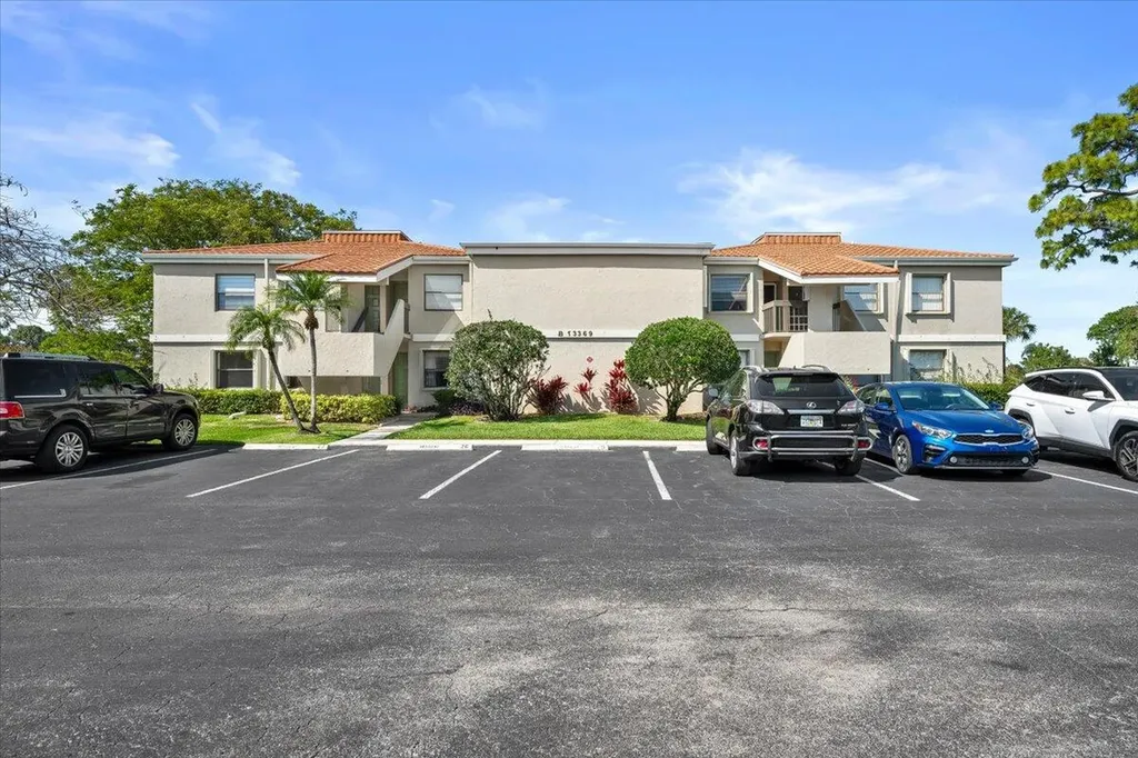 13369 Touchstone Place Palm Beach Gardens FL 33418