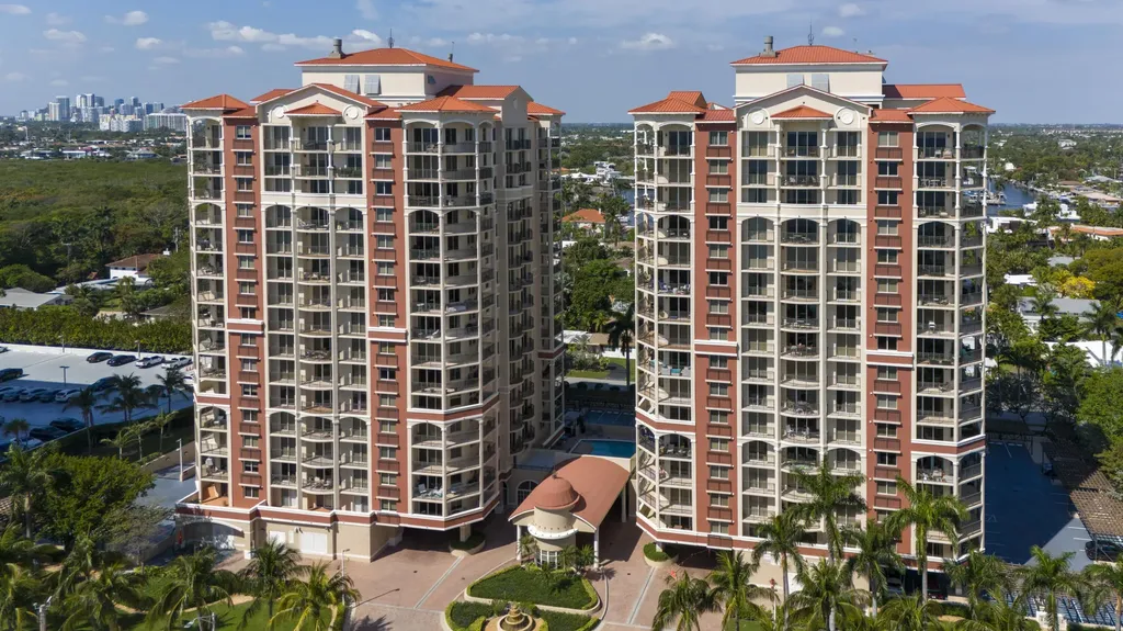 2001 N Ocean Boulevard Fort Lauderdale FL 33305