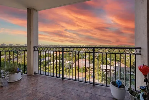 2001 N Ocean Boulevard Fort Lauderdale FL 33305