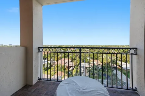 2001 N Ocean Boulevard Fort Lauderdale FL 33305