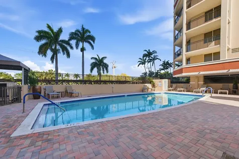 2001 N Ocean Boulevard Fort Lauderdale FL 33305