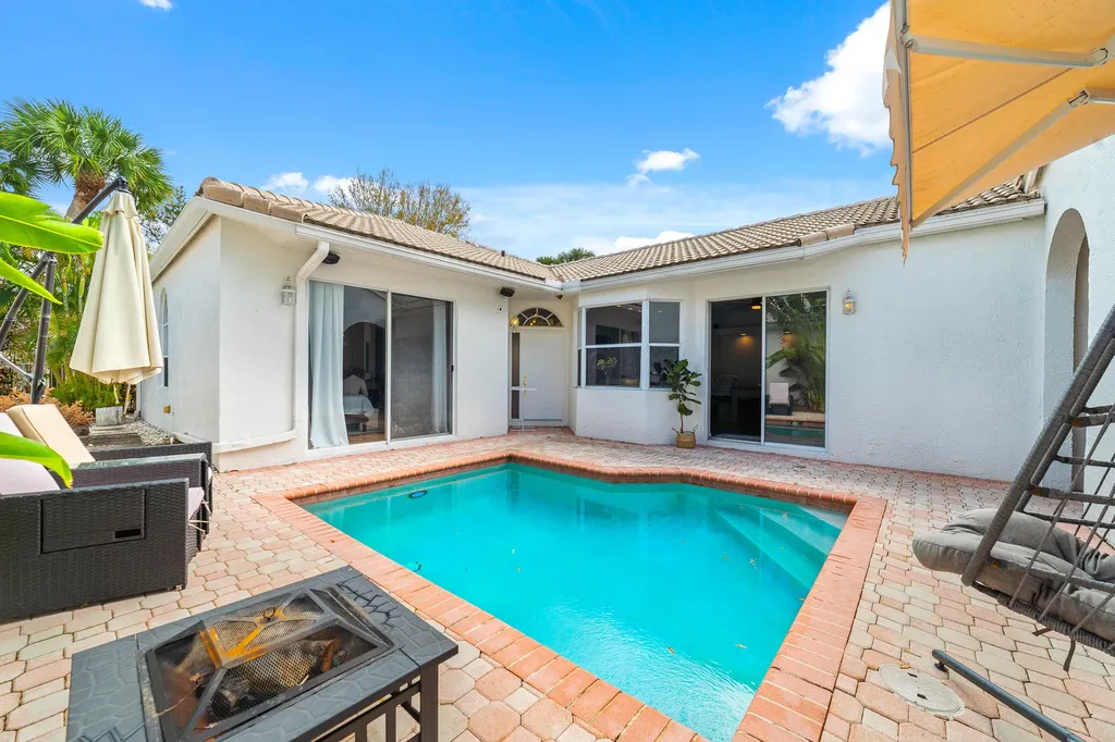 2072 Chagall Circle West Palm Beach FL 33409