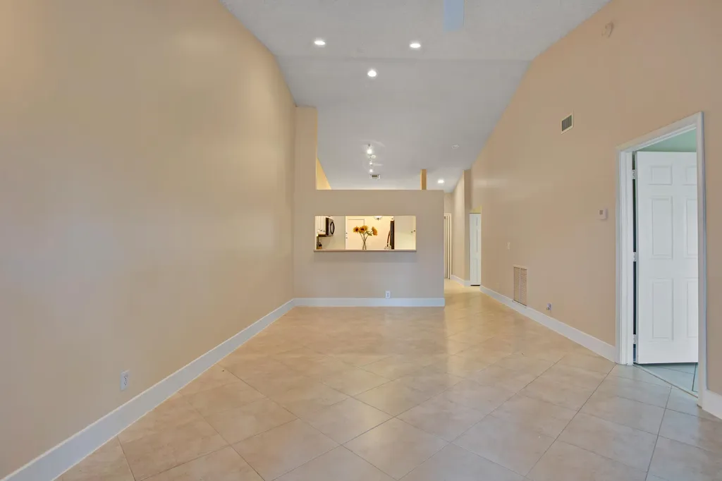 12257 Country Greens Boulevard Boynton Beach FL 33437