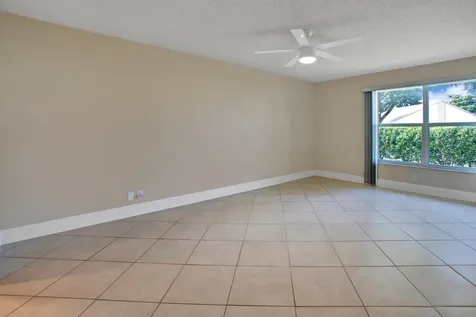 12257 Country Greens Boulevard Boynton Beach FL 33437