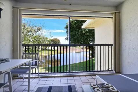 34 W Stratford Lane Lane W Boynton Beach FL 33436