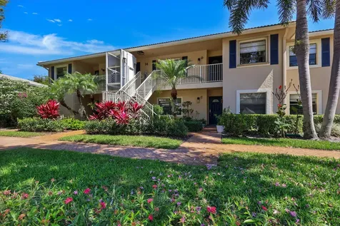 34 W Stratford Lane Lane W Boynton Beach FL 33436