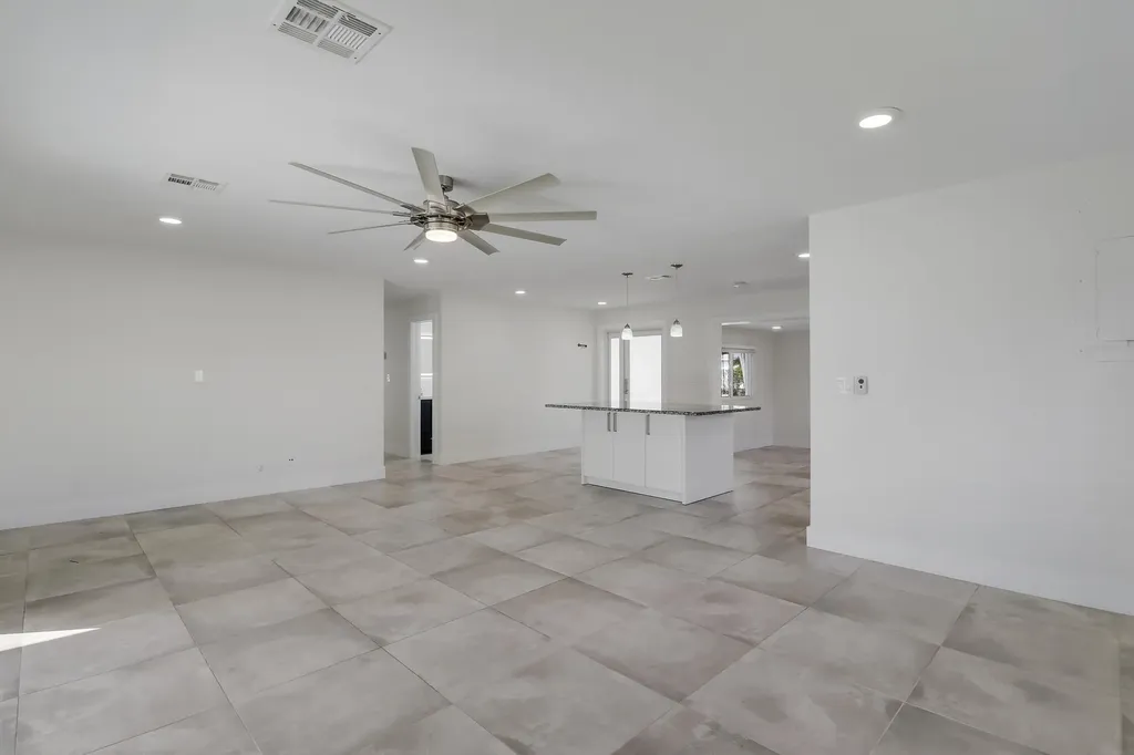 636 Eastwind Drive North Palm Beach FL 33408