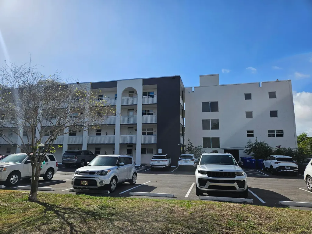 1541 S Ocean Boulevard Pompano Beach FL 33062