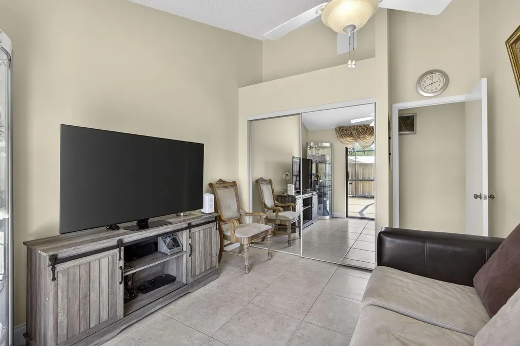 5662 Golden Eagle Circle Palm Beach Gardens FL 33418