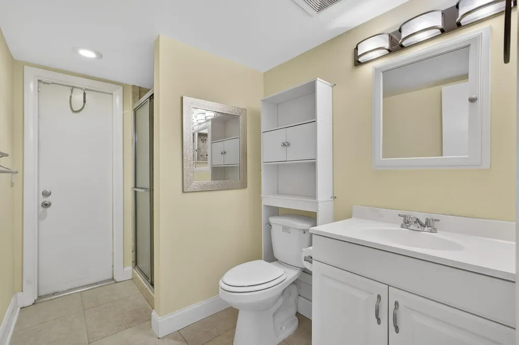 5662 Golden Eagle Circle Palm Beach Gardens FL 33418