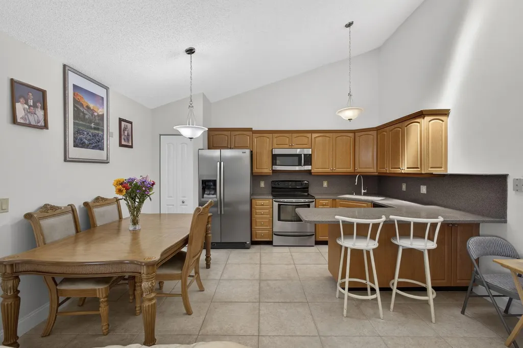 5662 Golden Eagle Circle Palm Beach Gardens FL 33418