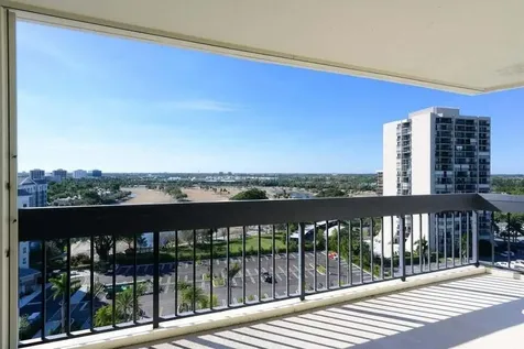 2400 Presidential Way West Palm Beach FL 33401