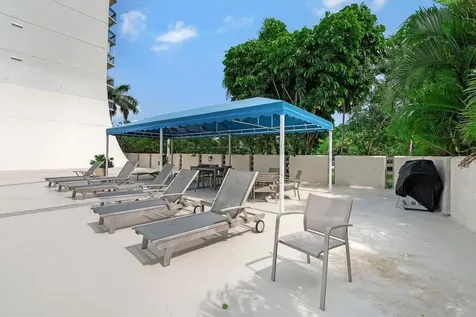 2400 Presidential Way West Palm Beach FL 33401