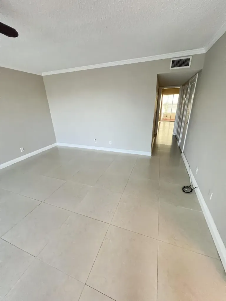413 Greenbrier A West Palm Beach FL 33417