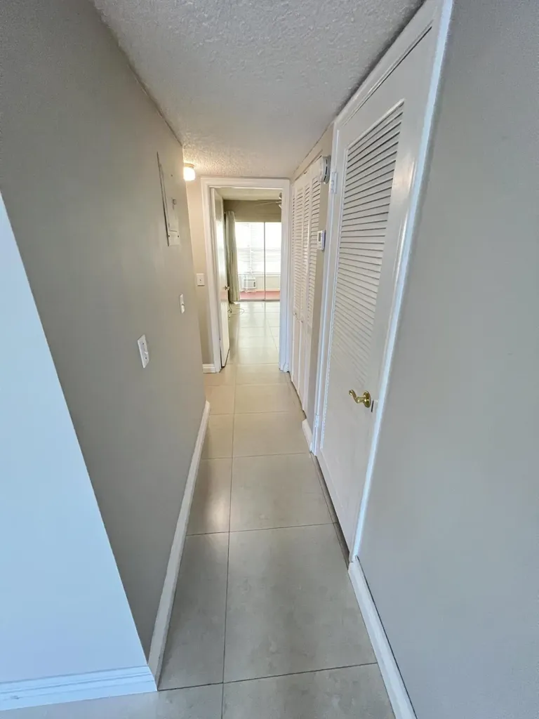 413 Greenbrier A West Palm Beach FL 33417