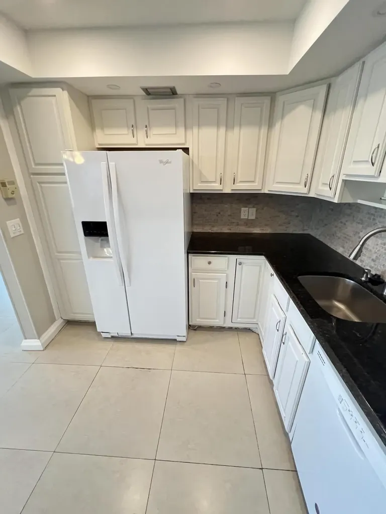 413 Greenbrier A West Palm Beach FL 33417