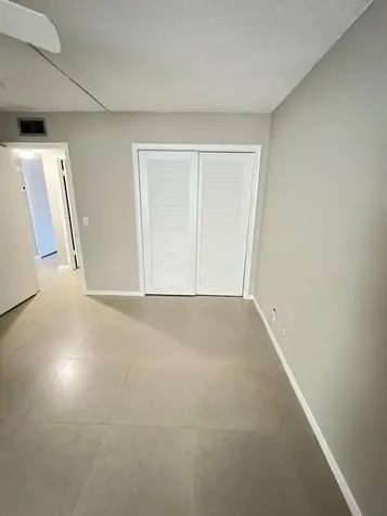 413 Greenbrier A West Palm Beach FL 33417