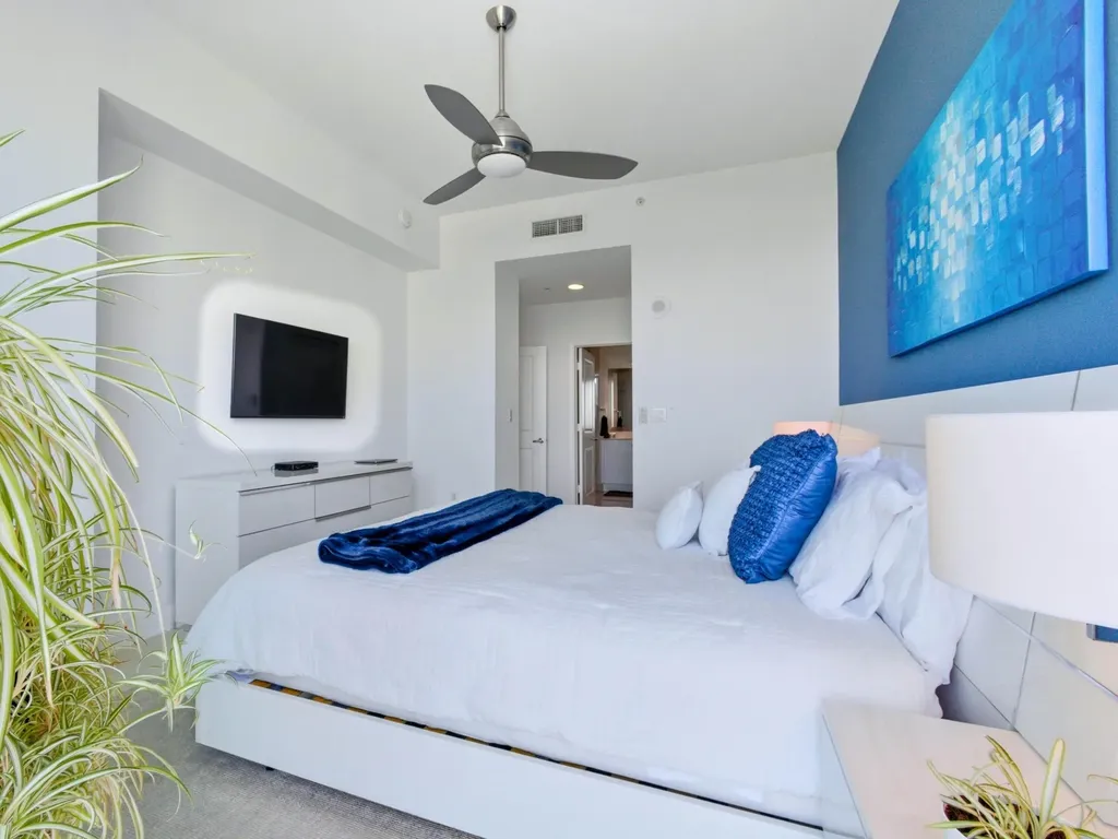 350 N Federal Highway Boynton Beach FL 33435