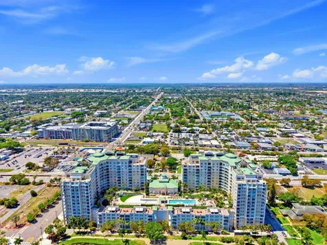 350 N Federal Highway Boynton Beach FL 33435