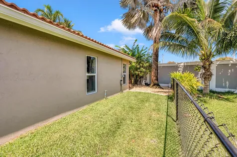 1973 NW 45th Street Oakland Park FL 33309
