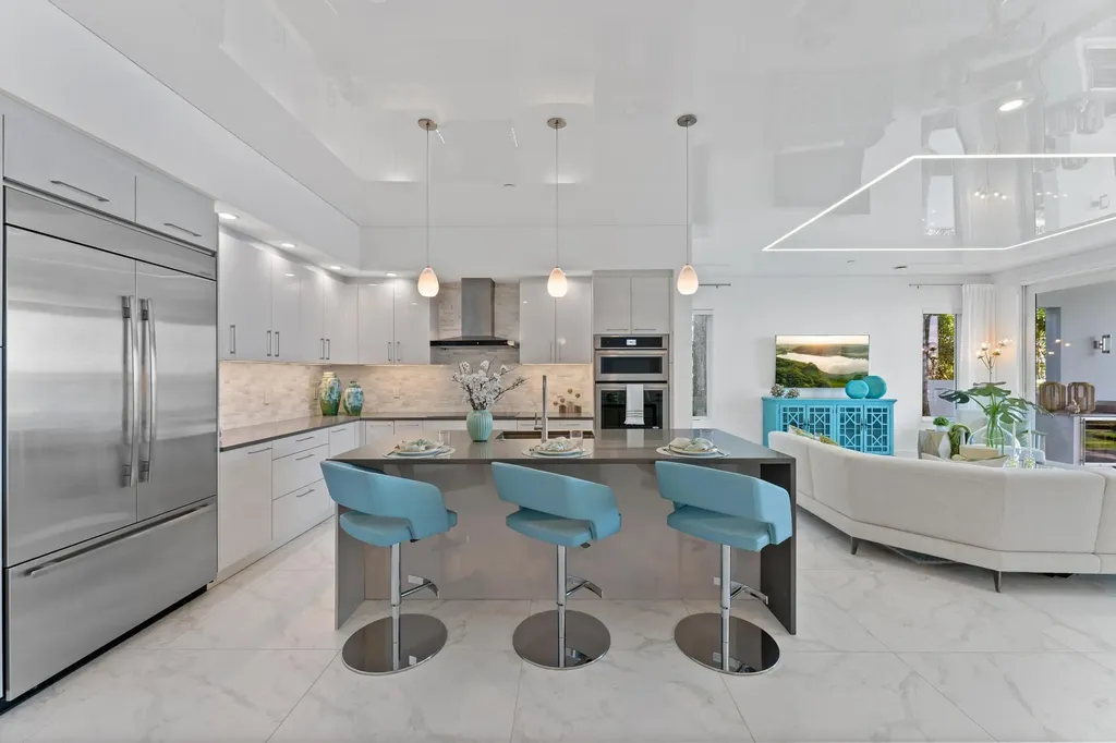 100 Water Club Court N North Palm Beach FL 33408