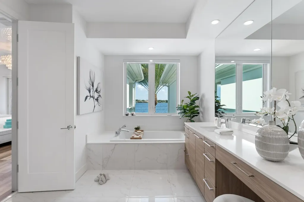 100 Water Club Court N North Palm Beach FL 33408
