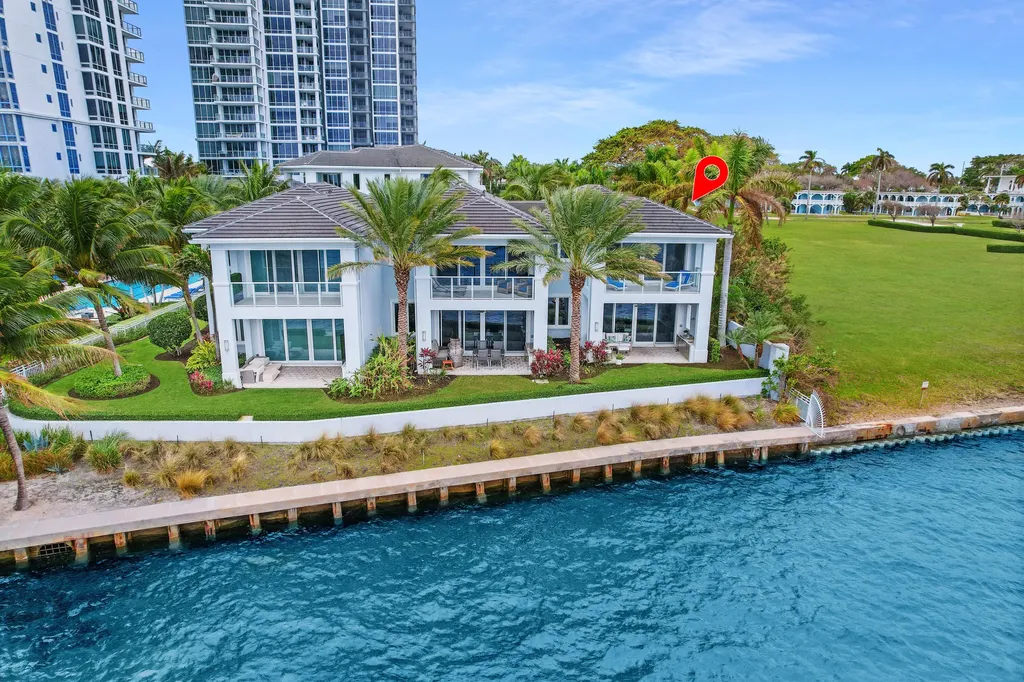 100 Water Club Court N North Palm Beach FL 33408