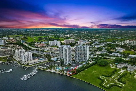 100 Water Club Court N North Palm Beach FL 33408