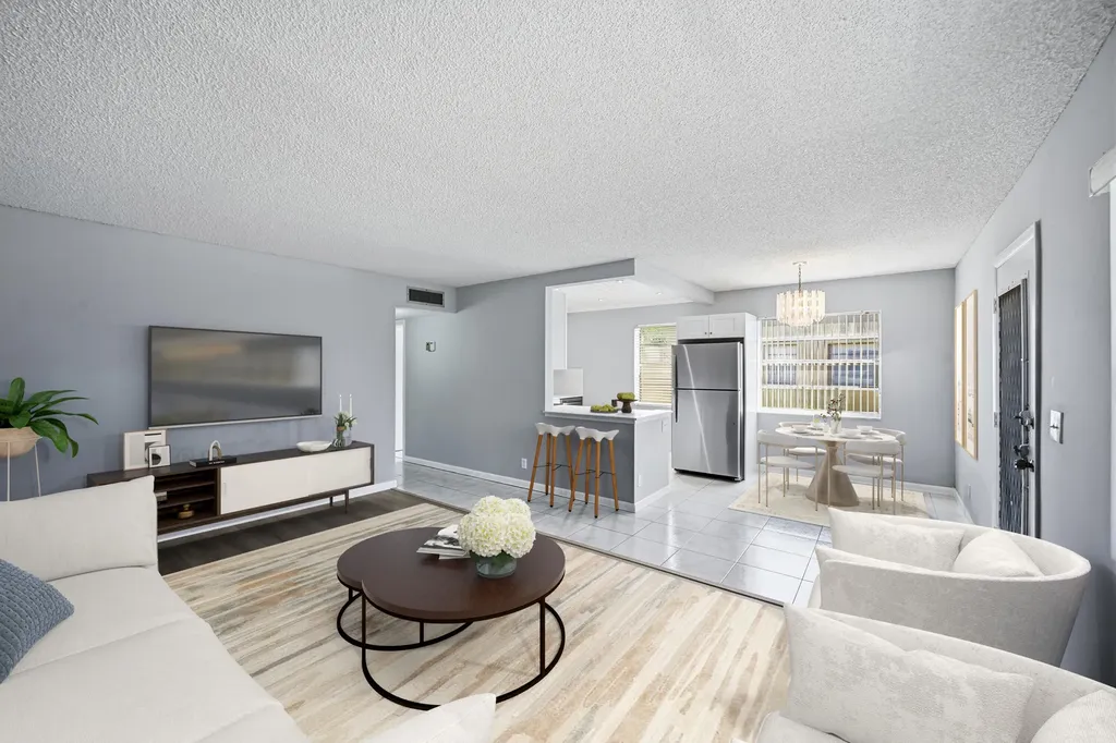 422 Burgundy I Delray Beach FL 33484