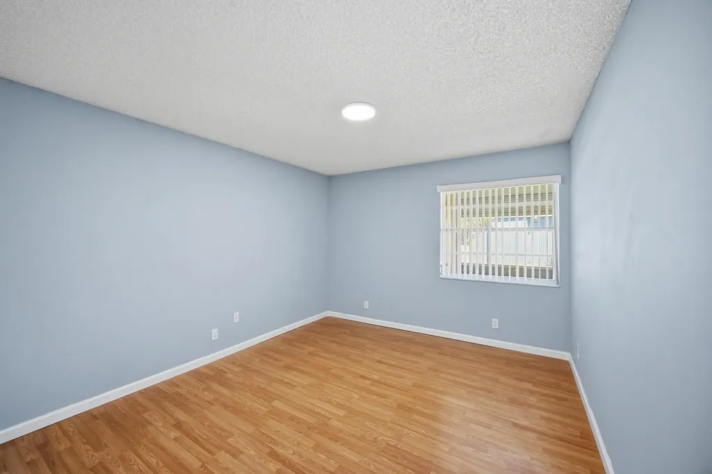 422 Burgundy I Delray Beach FL 33484