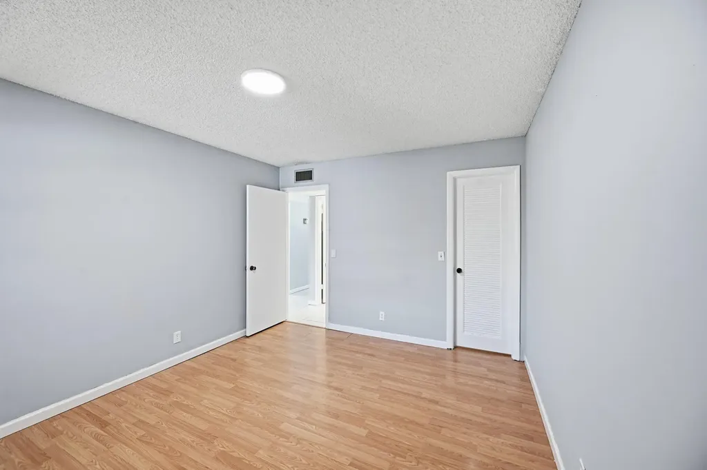422 Burgundy I Delray Beach FL 33484