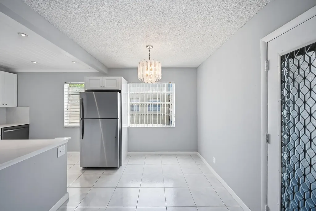 422 Burgundy I Delray Beach FL 33484